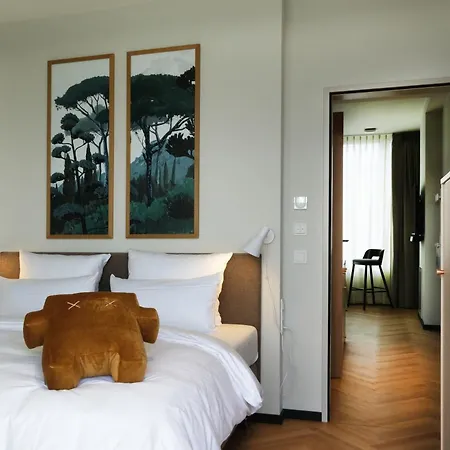 Hood House - Volldigitales Serviced 4*