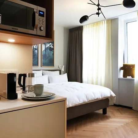 Hood House - Volldigitales Serviced 4*