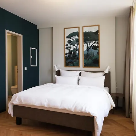 Hood House - Volldigitales Serviced 4*