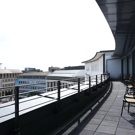 Hood House - Volldigitales Serviced Apart Otel 3*