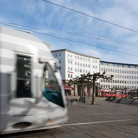 Hood House - Volldigitales Serviced Apart Otel