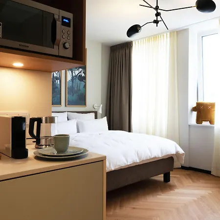 Hood House - Volldigitales Serviced Aparthotel 4*
