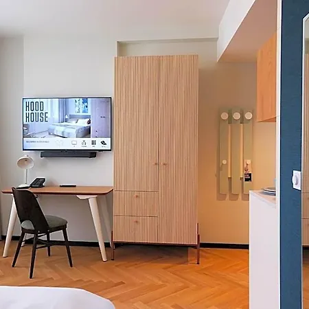 Hood House - Volldigitales Serviced מלון דירות 4*