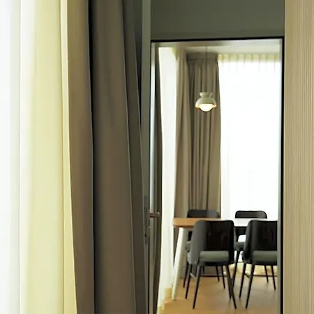 מלון דירות Hood House - Volldigitales Serviced 4*