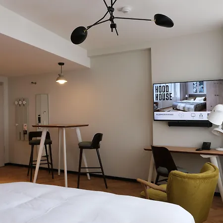 Aparthotel Hood House - Volldigitales Serviced