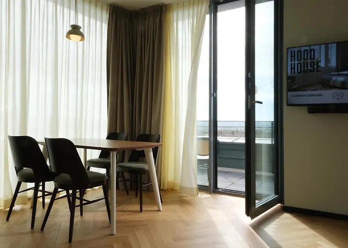 Aparthotel Hood House - Volldigitales Serviced