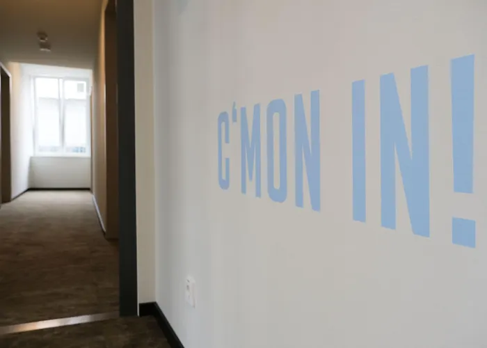 Aparthotel Hood House - Volldigitales Serviced