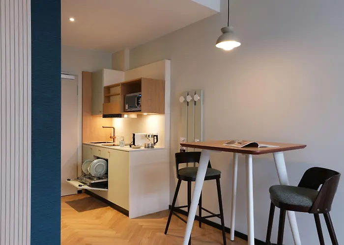 Hood House - Volldigitales Serviced