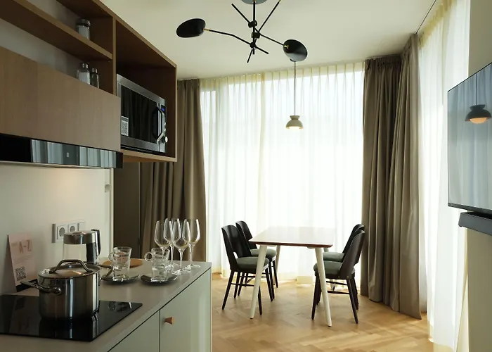 Hood House - Volldigitales Serviced 4* Kassel