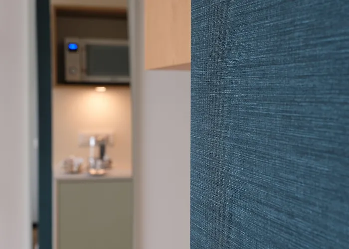 Hood House - Volldigitales Serviced Aparthotel 3*