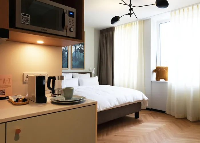 Hood House - Volldigitales Serviced Aparthotel 3*